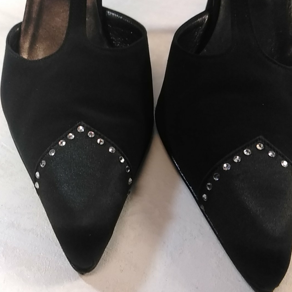 Versani made in Italy heels Black Color size 7 - Picture 3 of 12